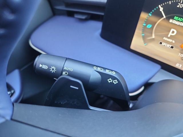 2026 Nissan Leaf PLATINUM+