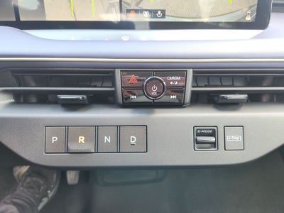 2026 Nissan Leaf PLATINUM+