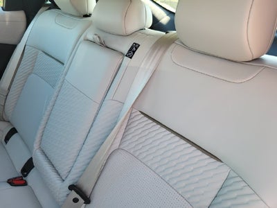 2026 Nissan Leaf PLATINUM+