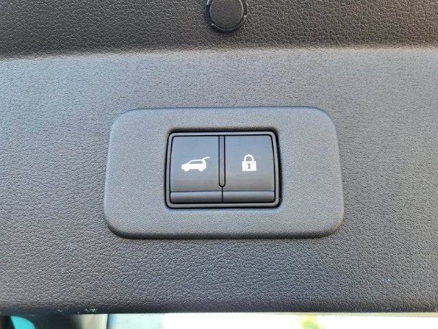 2026 Nissan Leaf PLATINUM+