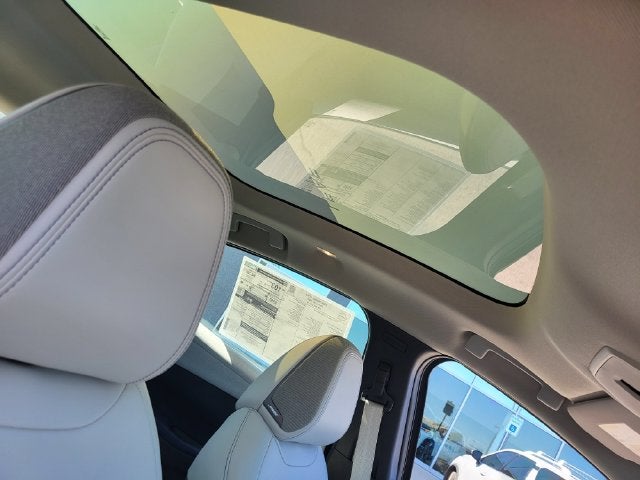 2026 Nissan Leaf PLATINUM+