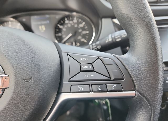 2022 Nissan Rogue Sport S