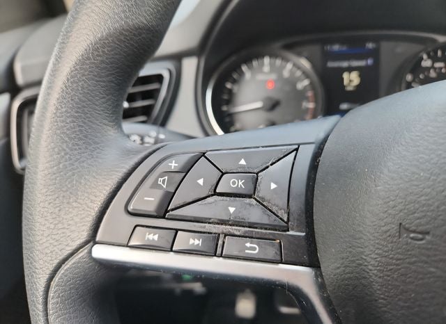 2022 Nissan Rogue Sport S