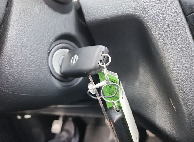 2022 Nissan Rogue Sport S