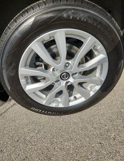 2022 Nissan Rogue Sport S