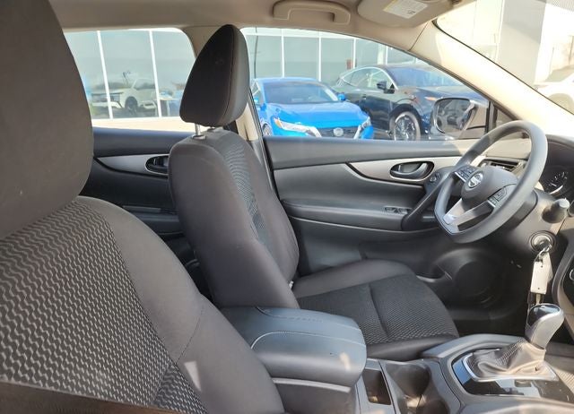 2022 Nissan Rogue Sport S