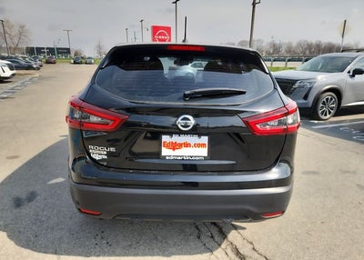 2022 Nissan Rogue Sport S
