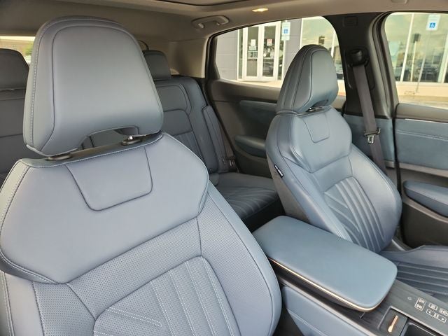 2024 Nissan Ariya PLATINUM+ e-4ORCE