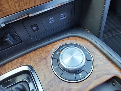 2022 Nissan Armada SL