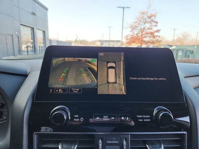 2022 Nissan Armada SL