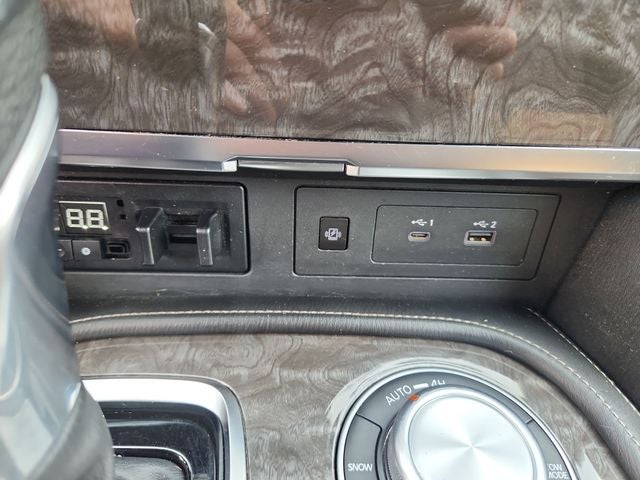 2023 Nissan Armada Platinum
