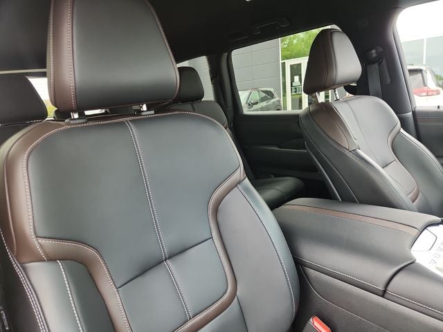 2025 Nissan Armada SL