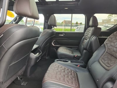 2025 Nissan Armada Platinum