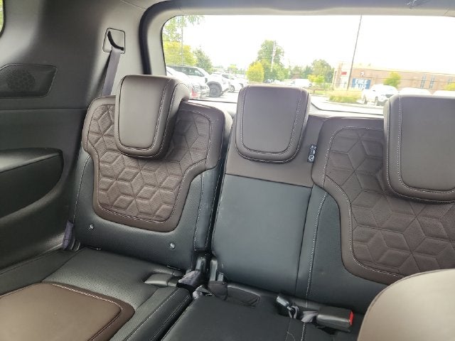 2025 Nissan Armada Platinum