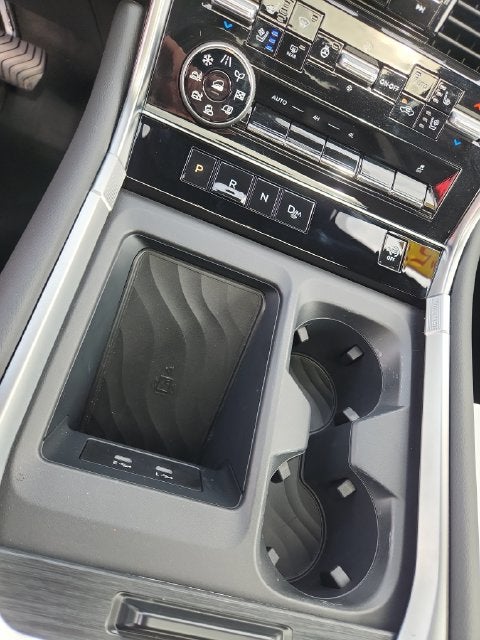 2025 Nissan Armada Platinum