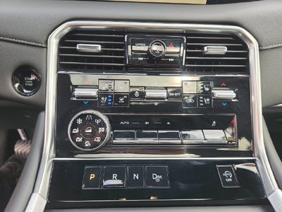 2025 Nissan Armada Platinum