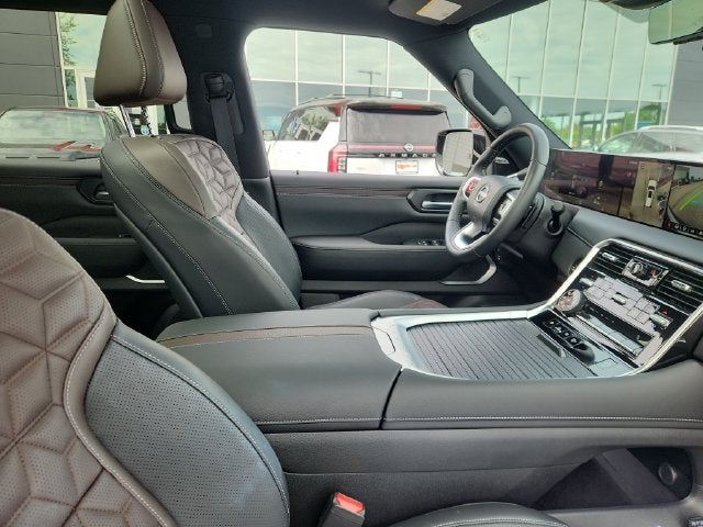 2025 Nissan Armada Platinum