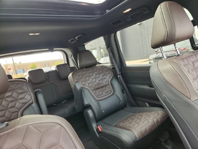 2025 Nissan Armada Platinum