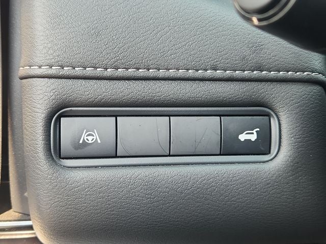 2025 Nissan Armada Platinum
