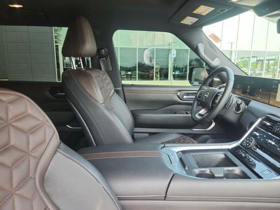 2025 Nissan Armada Platinum