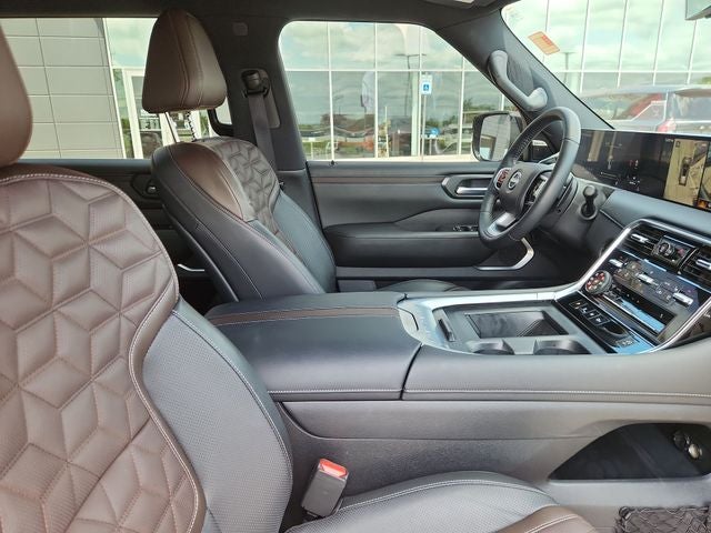 2025 Nissan Armada Platinum