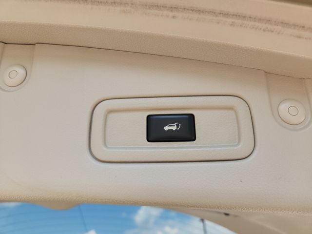 2010 Nissan Murano LE