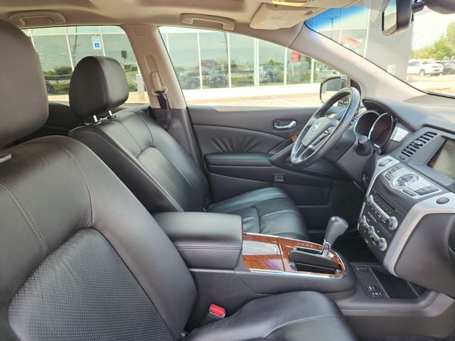2010 Nissan Murano LE