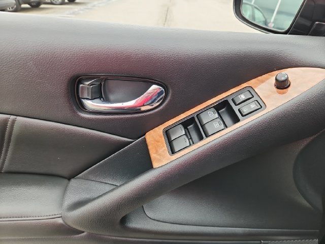 2012 Nissan Murano LE