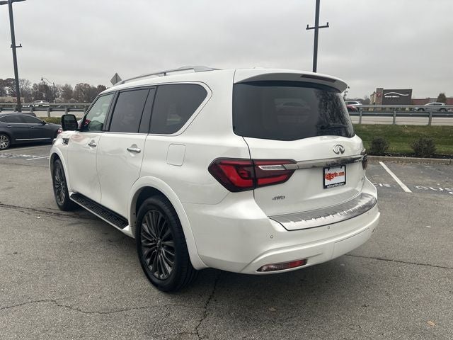 2024 INFINITI QX80 Premium Select