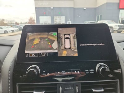 2024 INFINITI QX80 Sensory