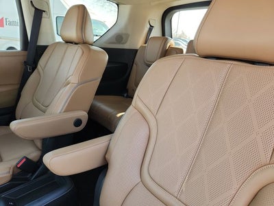 2025 INFINITI QX80 SENSORY