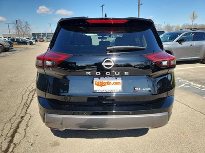 2025 Nissan Rogue SL