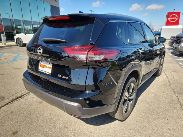 2025 Nissan Rogue SL