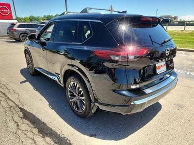 2025 Nissan Rogue Platinum