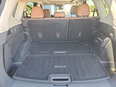 2025 Nissan Rogue Platinum