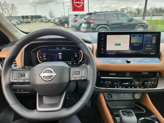 2025 Nissan Rogue Platinum