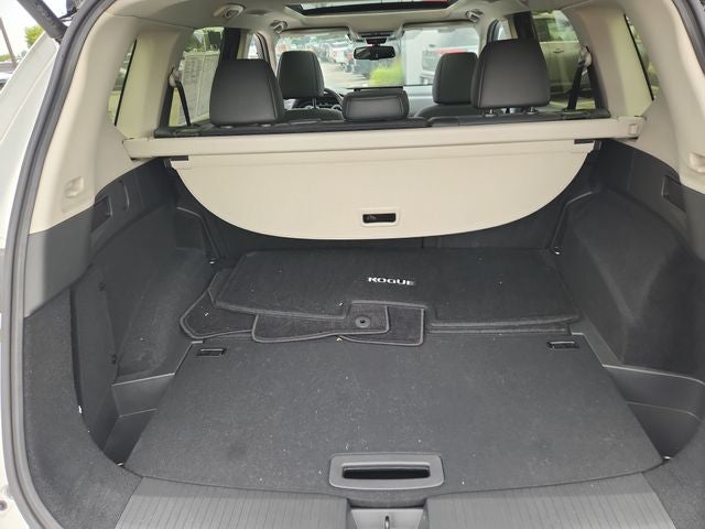 2025 Nissan Rogue Platinum
