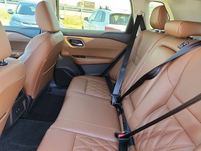 2025 Nissan Rogue Platinum