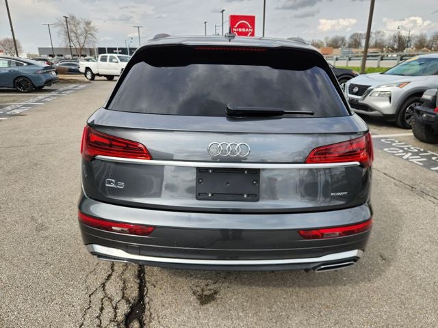 2022 Audi Q5 45 S line Premium quattro