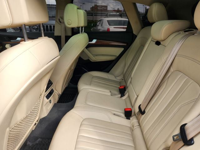 2022 Audi Q5 45 S line Premium quattro