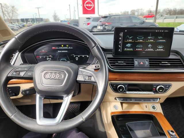 2022 Audi Q5 45 S line Premium quattro