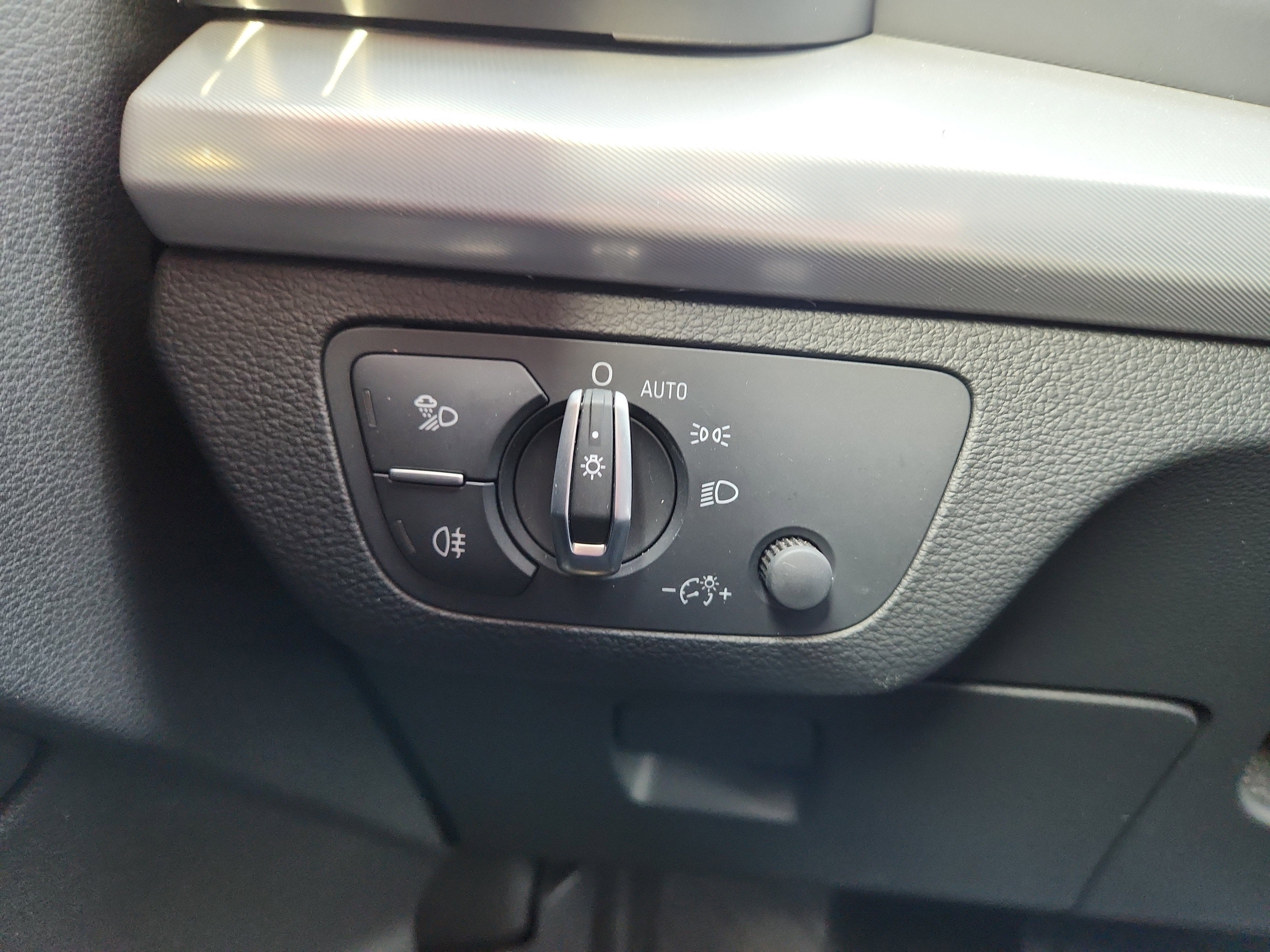 2025 Audi Q5 45 S line Premium