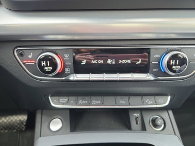 2025 Audi Q5 45 S line Premium