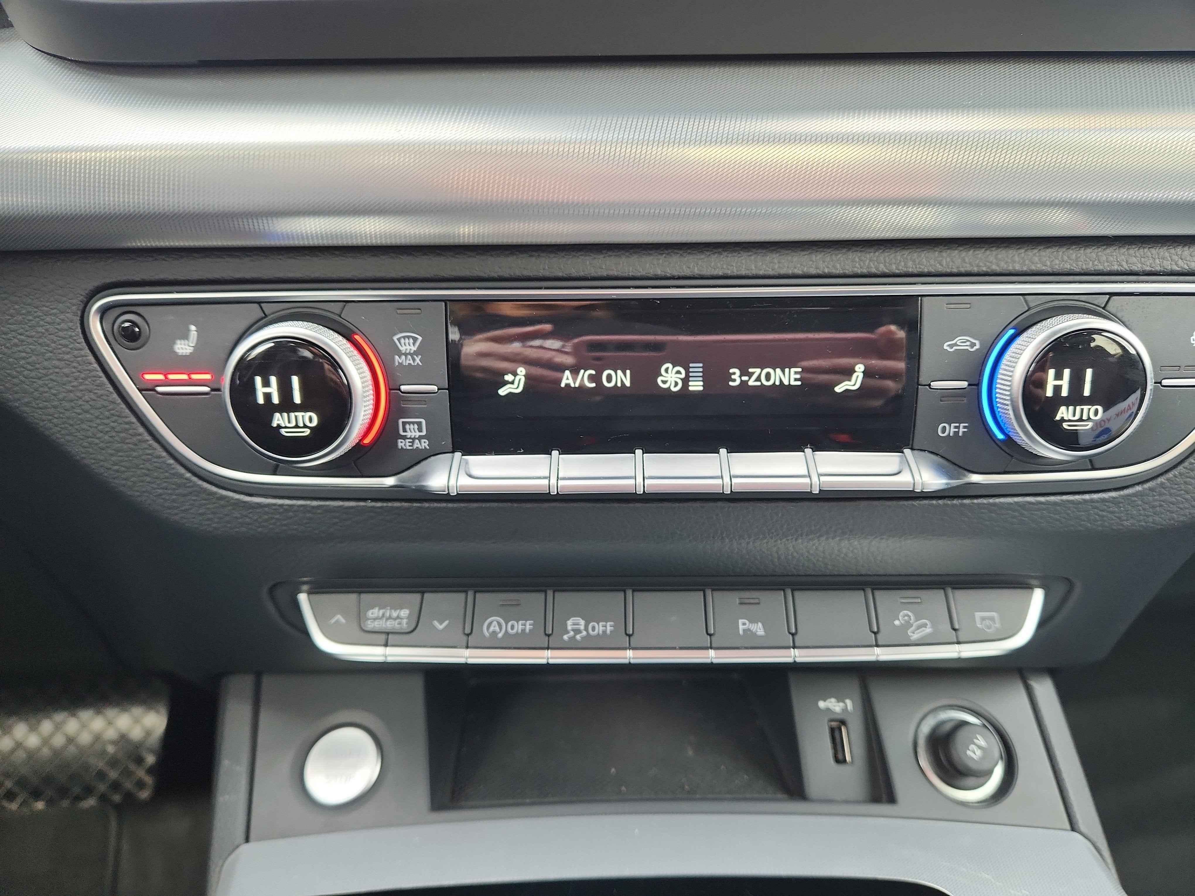 2025 Audi Q5 45 S line Premium