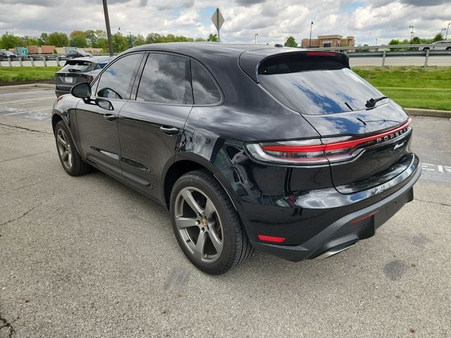 2024 Porsche Macan Base