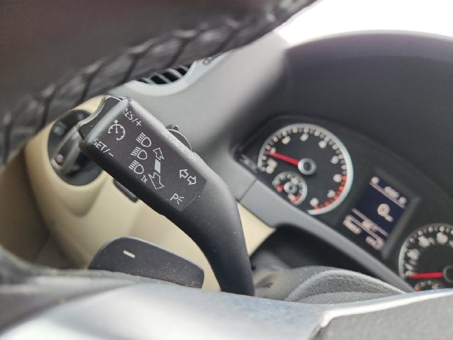 2016 Volkswagen Tiguan R-Line 4Motion