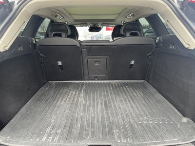 2018 Volvo XC60 T6 Momentum