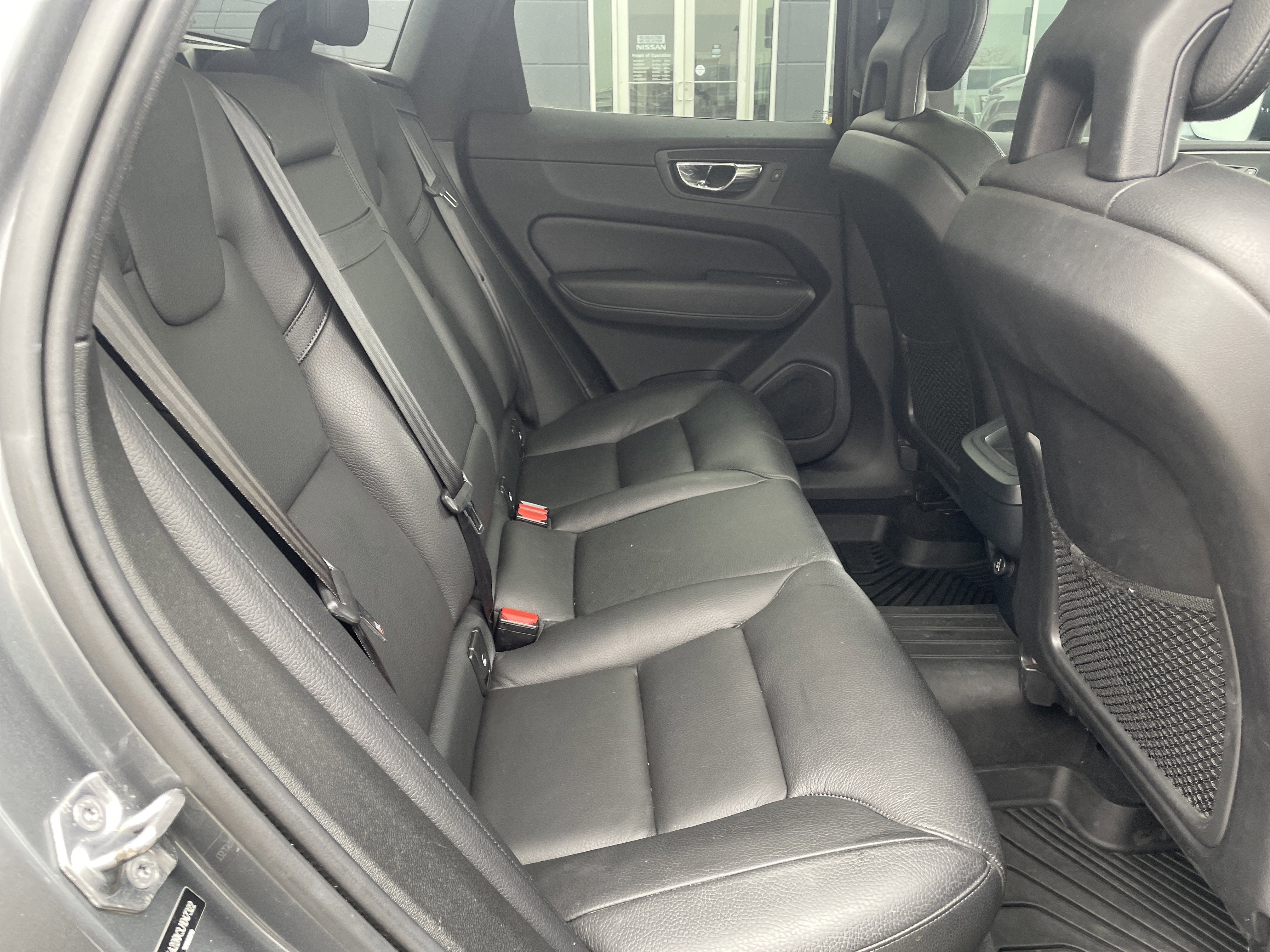 2018 Volvo XC60 T6 Momentum