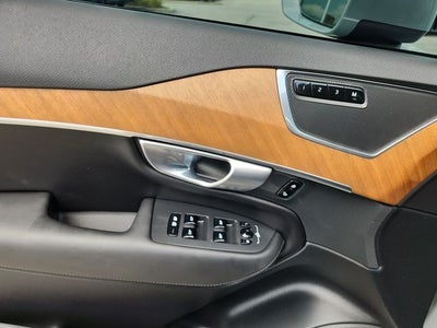 2024 Volvo XC90 Recharge Plug-In Hybrid T8 Plus 6 Passenger