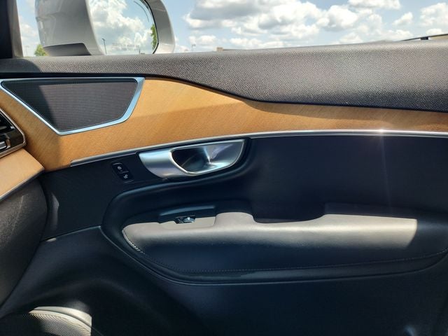 2024 Volvo XC90 Recharge Plug-In Hybrid T8 Plus 6 Passenger